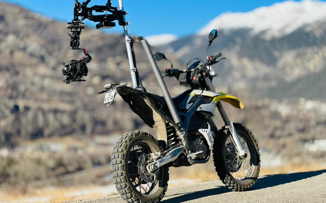 Moto électrique et tournage vidéo